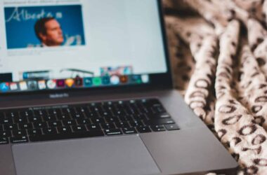 employ longtail keywords in content to drive topical authority!